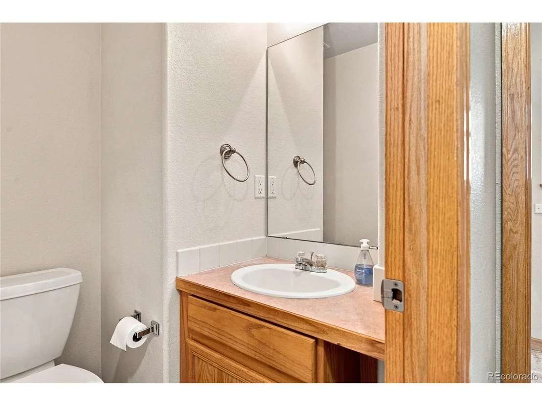 Photo of 857 McClure Ave