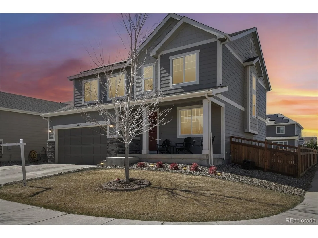 Photo of 677 Iris St