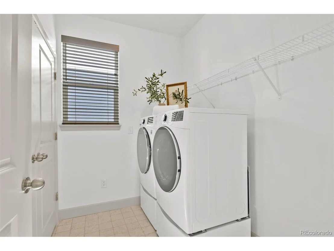 Photo of 5738 Urban Ctr