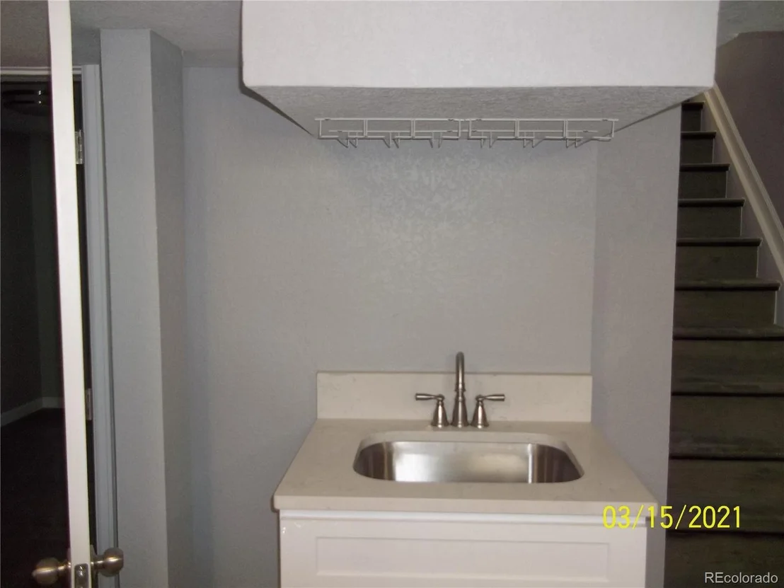 Photo of 301 Lansing St