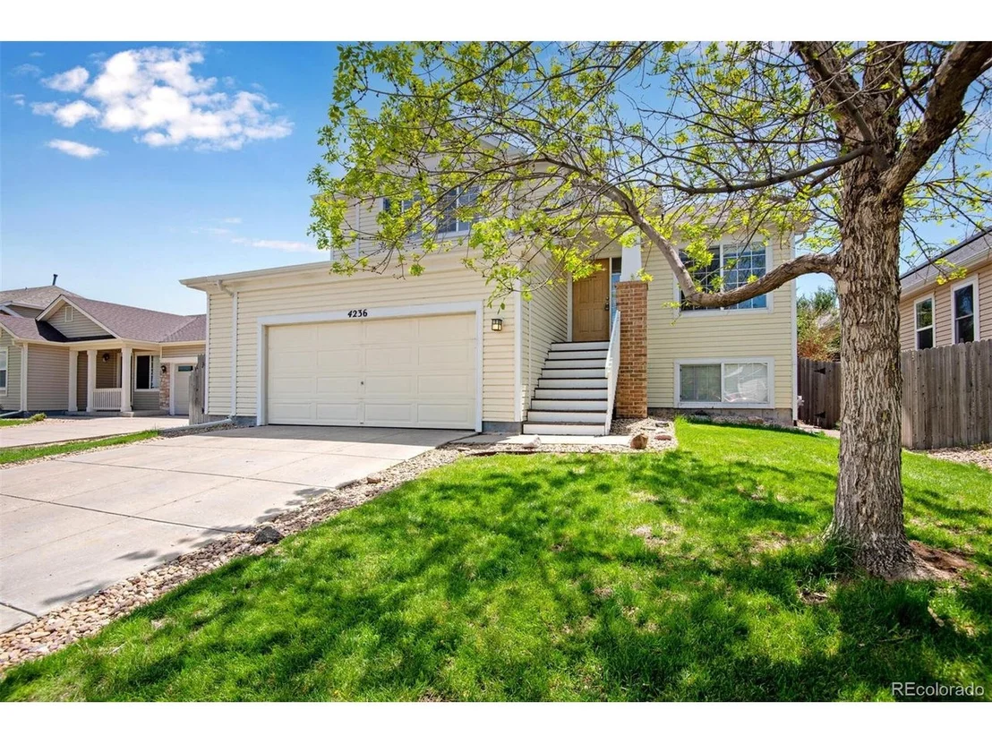 Photo of 4236 Clover Ln