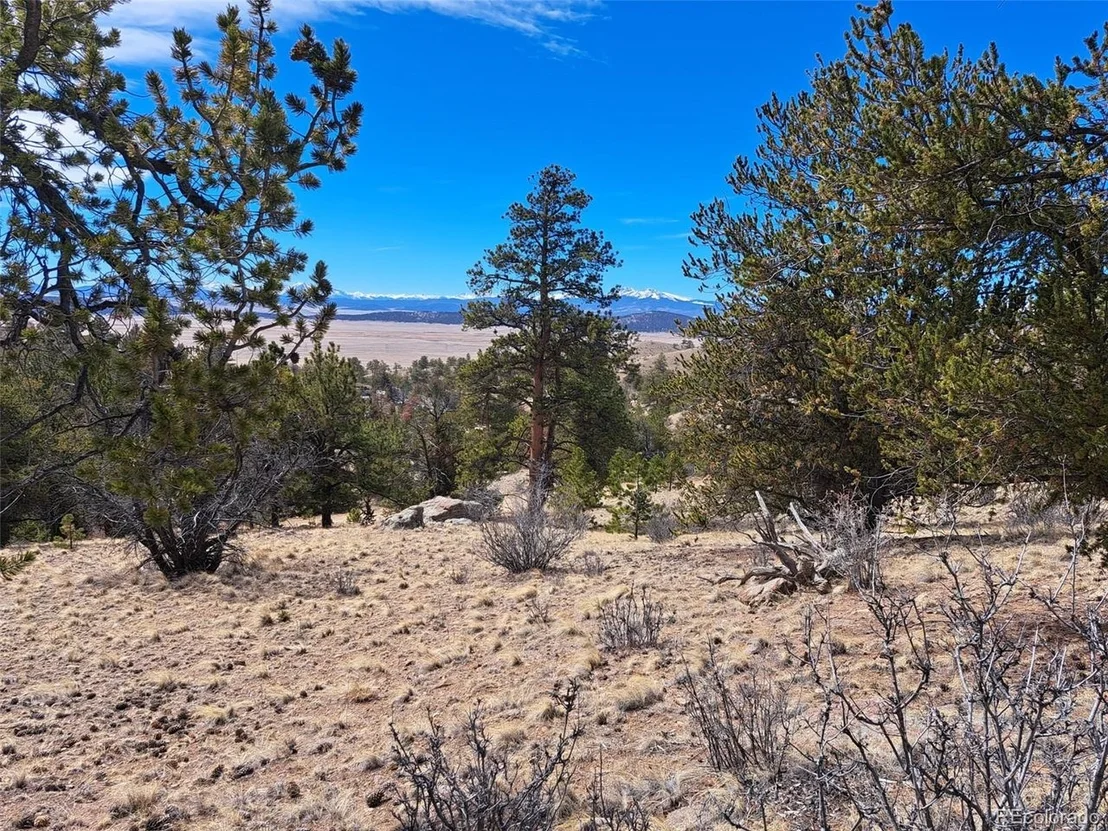Photo of 369 Summit Rd