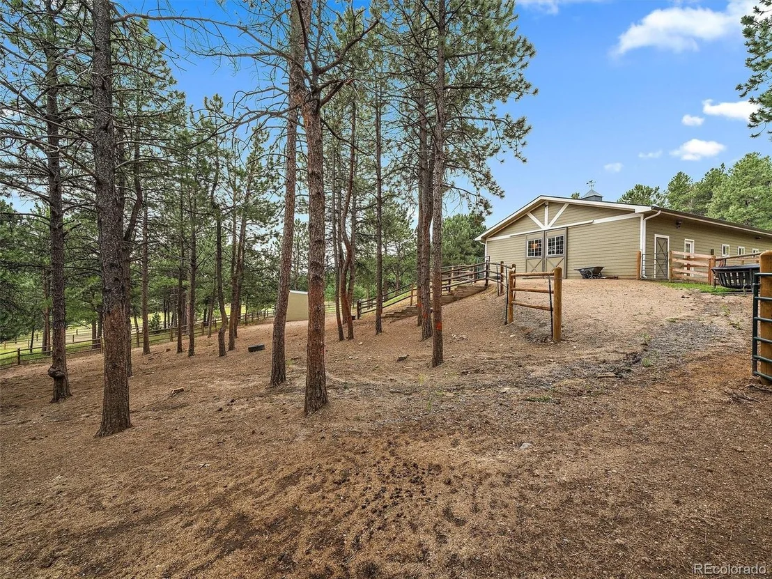 Photo of 2572 Aspen Spring Dr