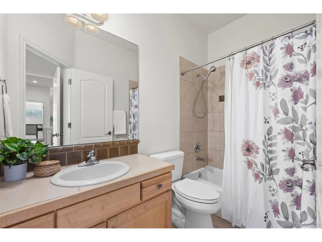 Photo of 2330 Sandpiper Dr