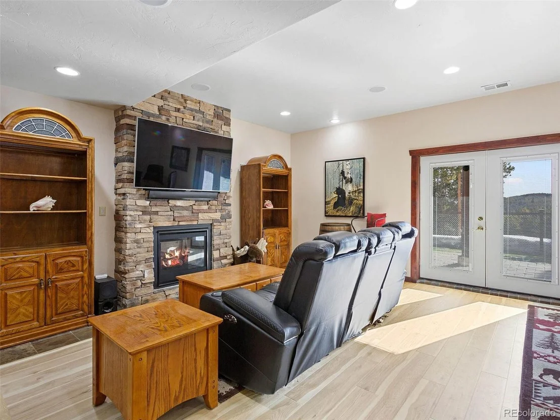 Photo of 98 Valley View Ln