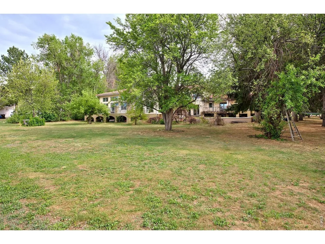 Photo of 7701 Brockway Dr