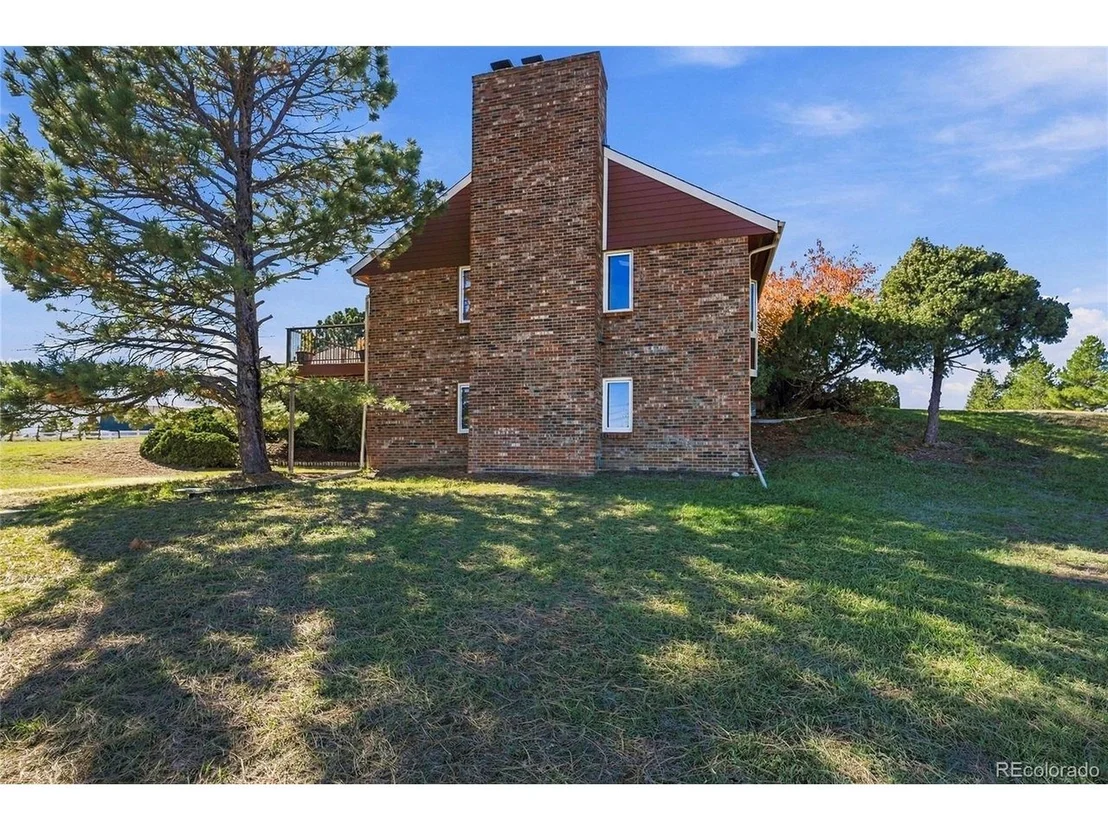 Photo of 9980 Heather Dr
