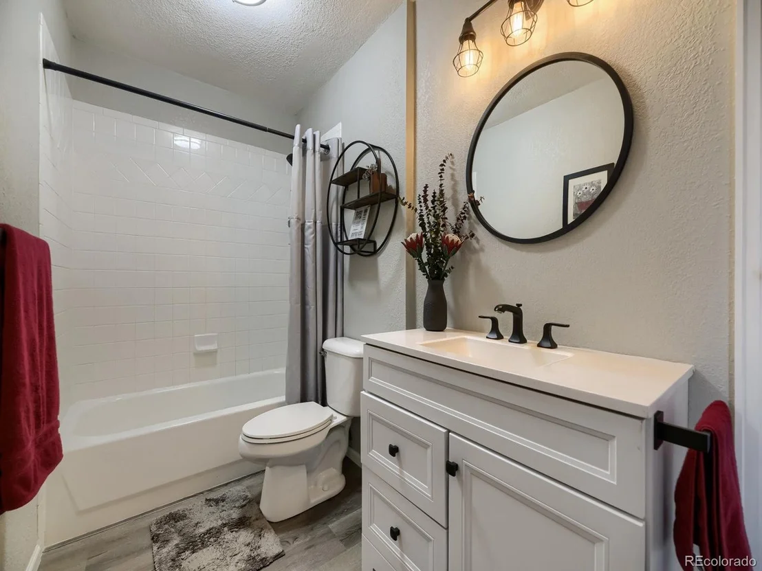 Photo of 10622 Conifer Mountain Rd