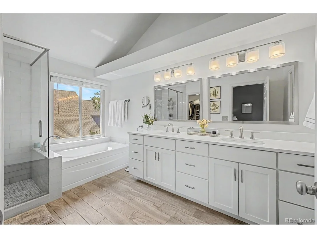 Photo of 1023 Meadow Run