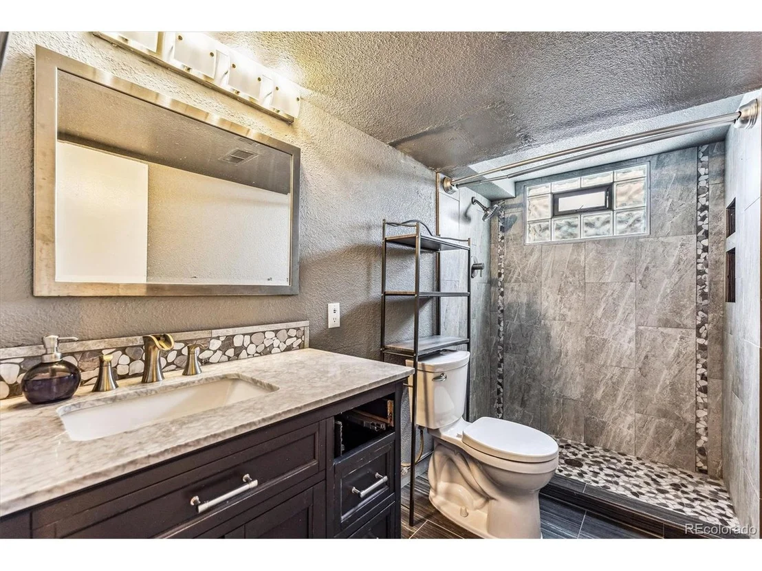 Photo of 3351 Hazel Pl