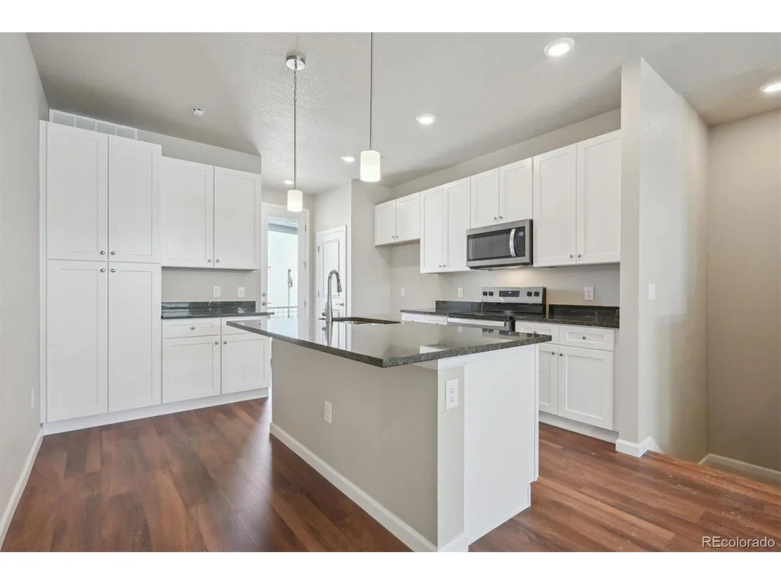 Photo of Unit 19102 at 461 Interlocken Blvd