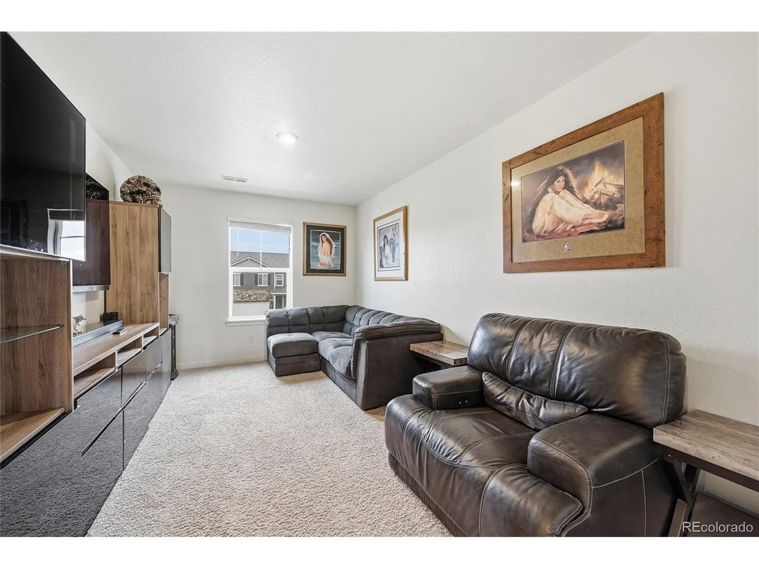 Photo of 281 Raven Ln