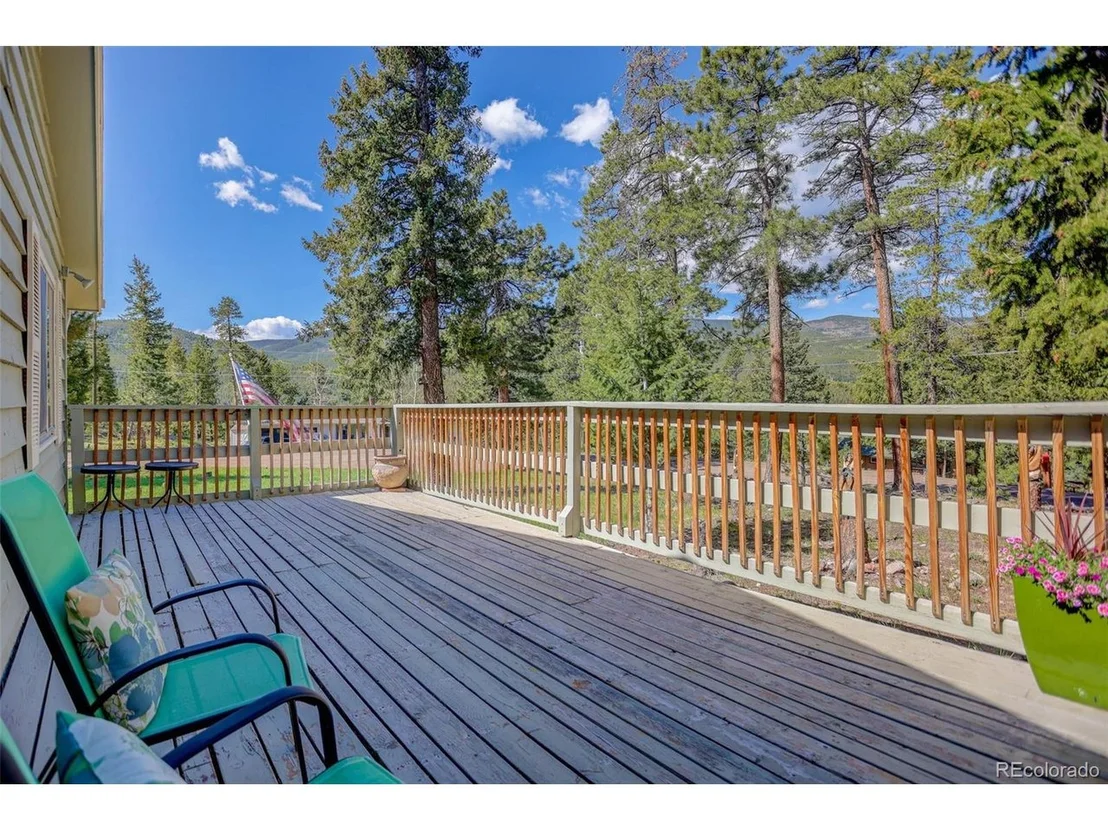 Photo of 32481 Lodgepole Dr