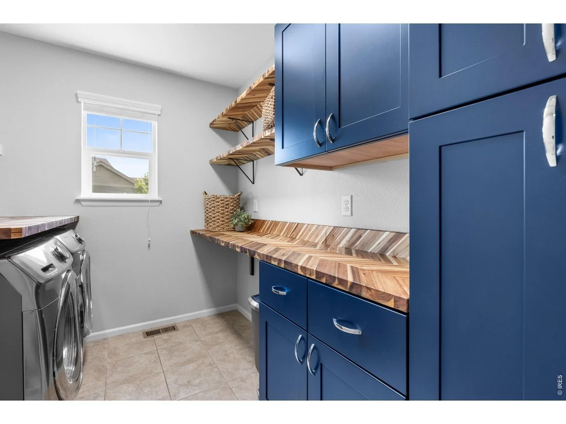 Photo of 16668 Prospect Ln