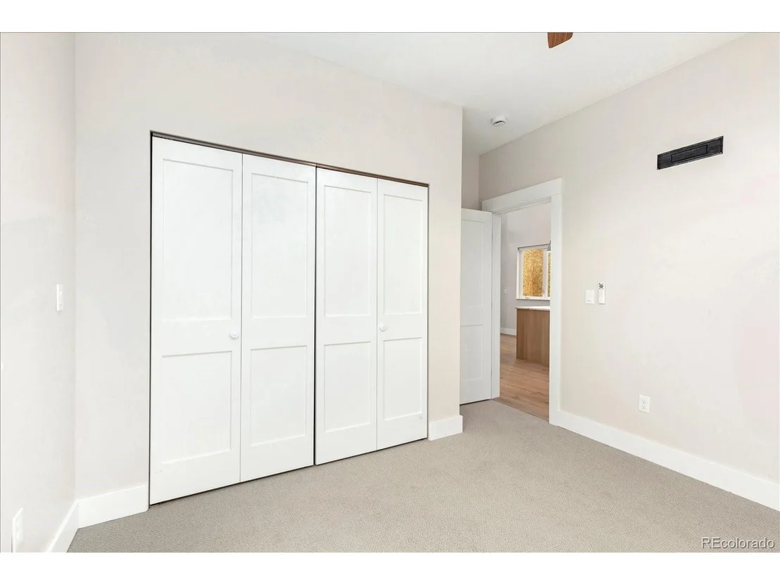 Photo of 140 Mesa View Ln