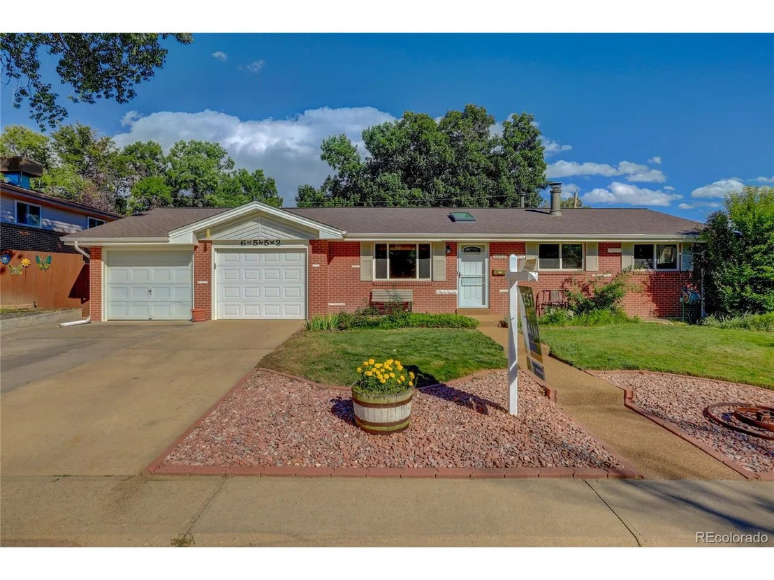 Photo of 6552 Iris St