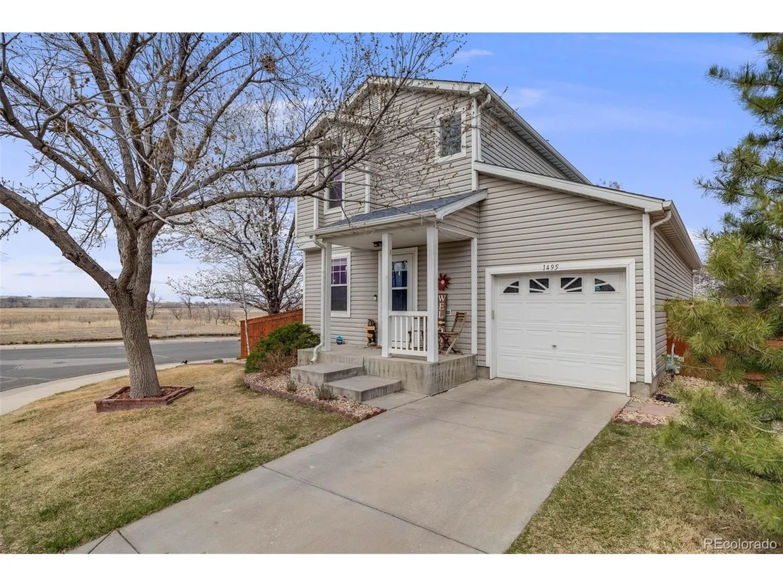 Photo of 1495 Hummingbird Cir