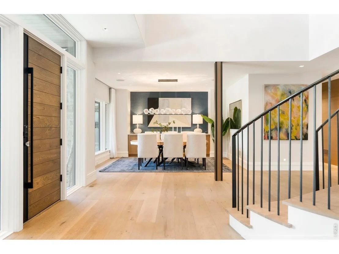 Photo of 2158 Tamarack Ave