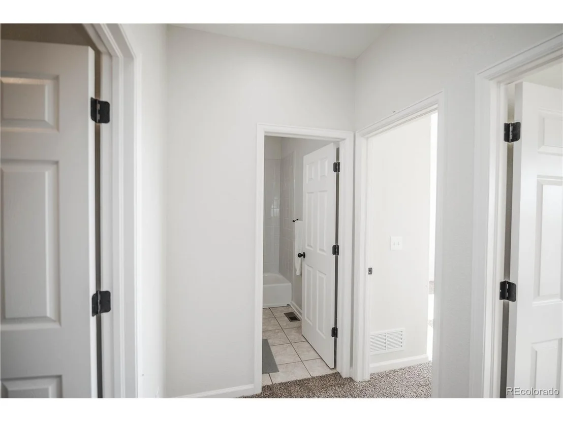 Photo of 13880 Cavanaugh Rd