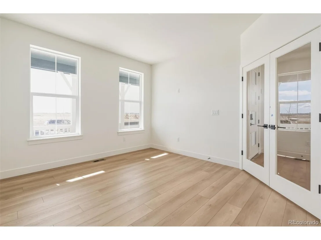 Photo of 1597 Bloom St