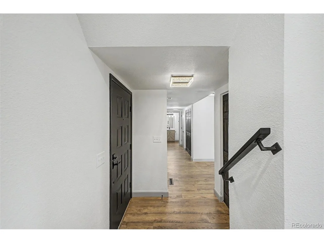 Photo of 2823 Humboldt Cir