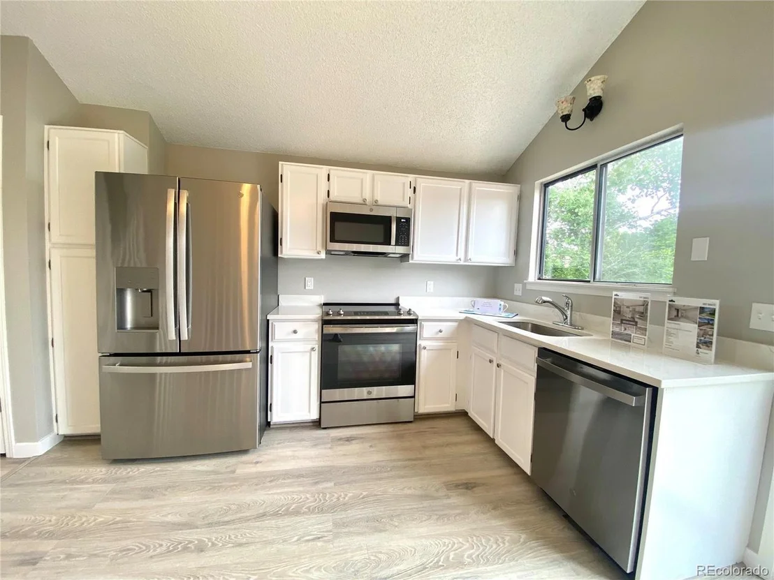Photo of 9497 Devon Ct