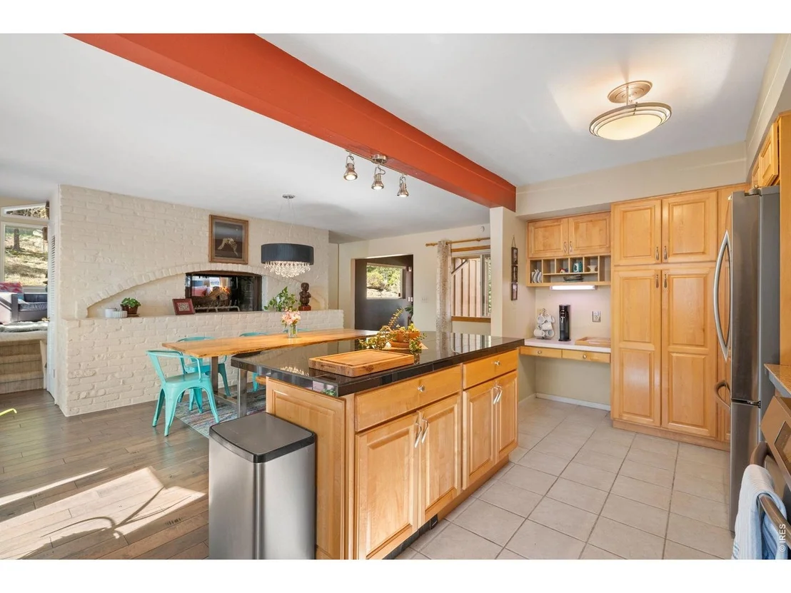 Photo of 526 Brook Rd