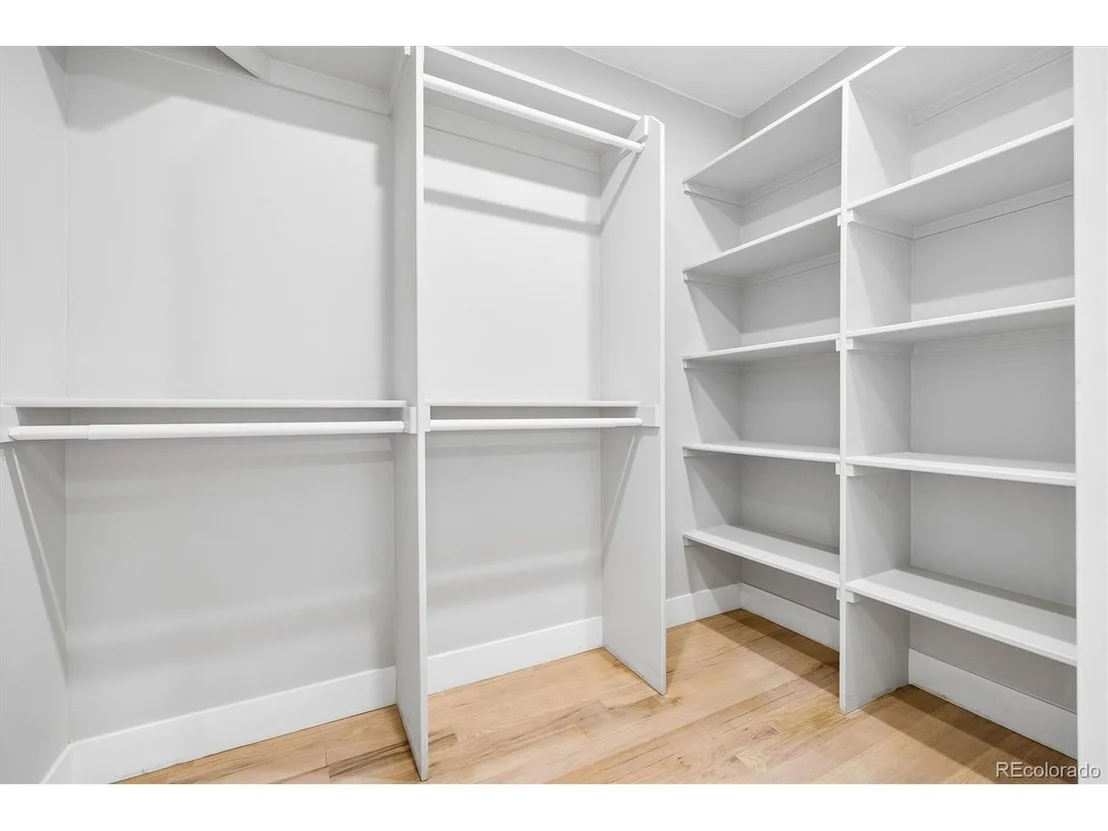 Photo of 3831 W 3rd Ave