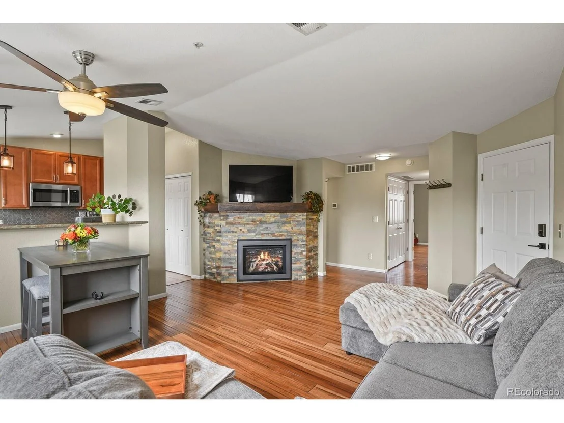 Photo of Unit 5 at 6830 Xavier Cir