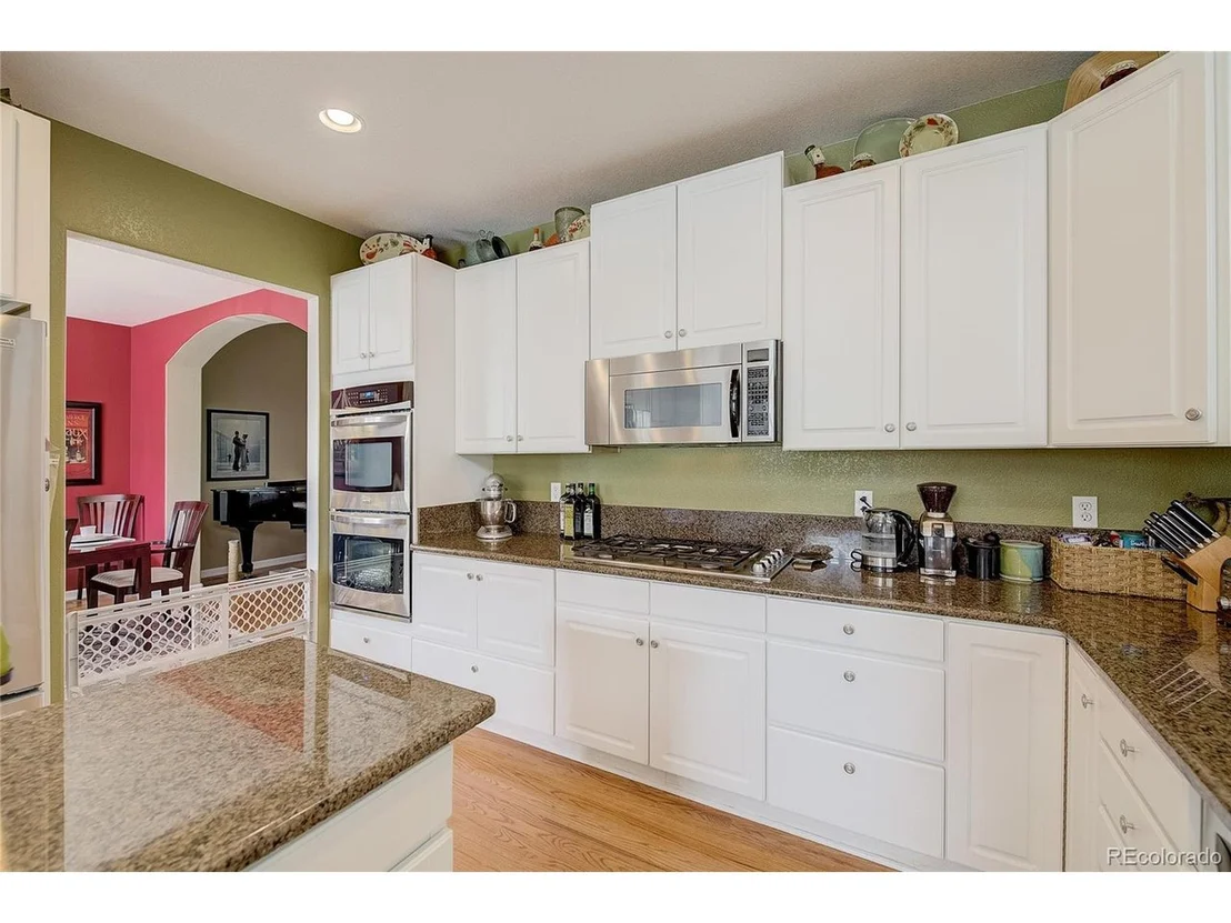 Photo of 10085 Glenstone Cir