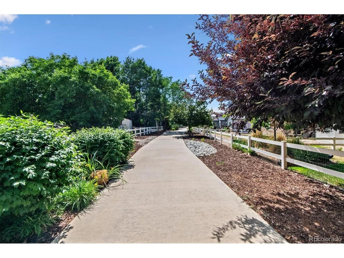 Photo of 6740 Sage Ave
