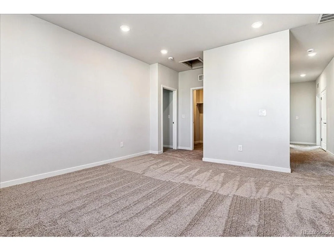 Photo of 14090 Deertrack Ln
