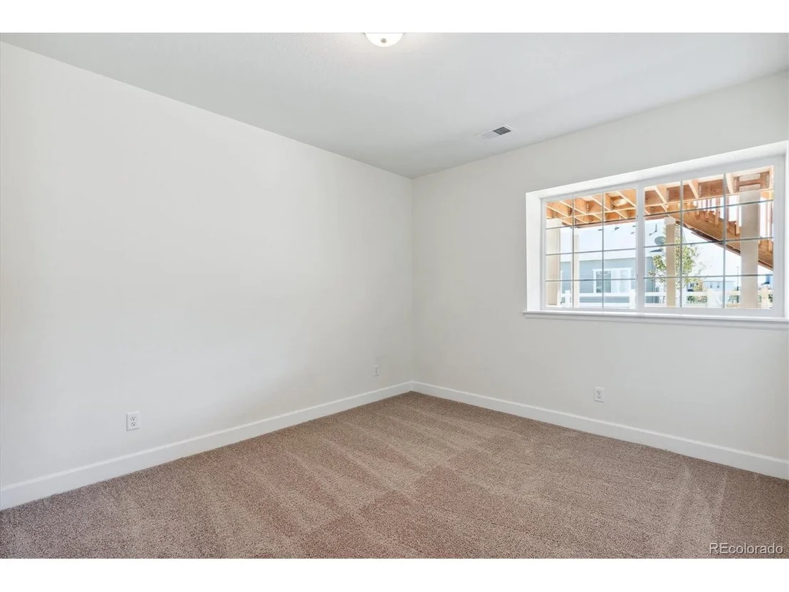Photo of 7364 S Waterloo Way