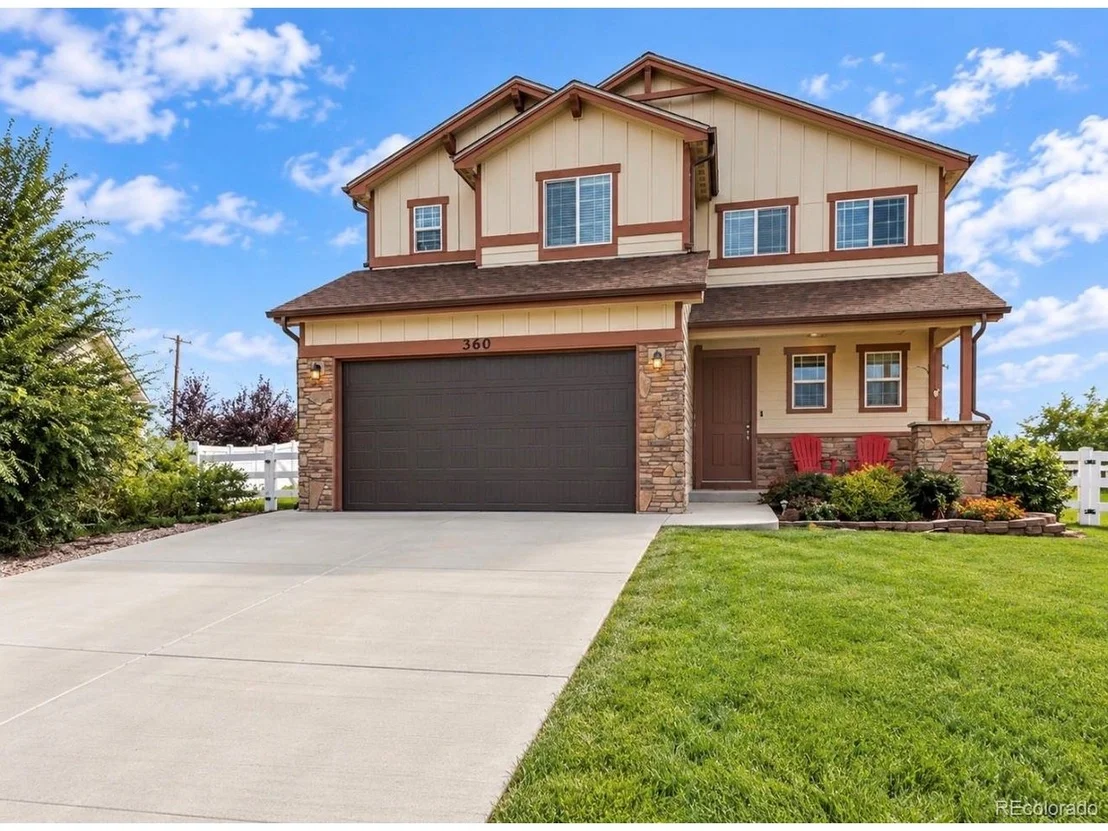 Photo of 360 Linden Oaks Dr