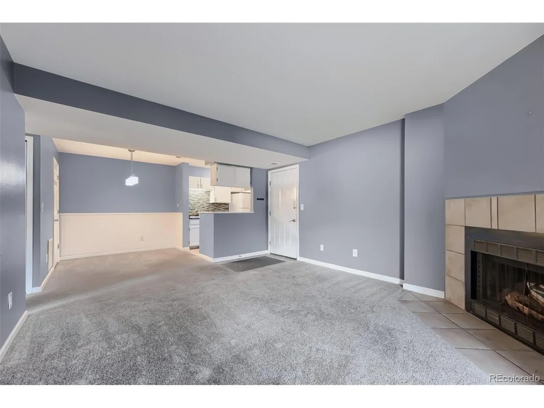 Photo of Unit 7 at 4656 White Rock Cir