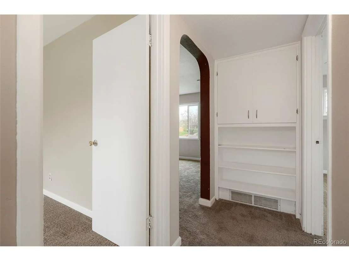 Photo of 9100 Hoffman Way