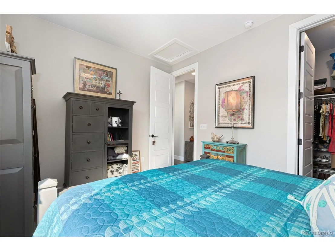 Photo of 2633 Channel Dr