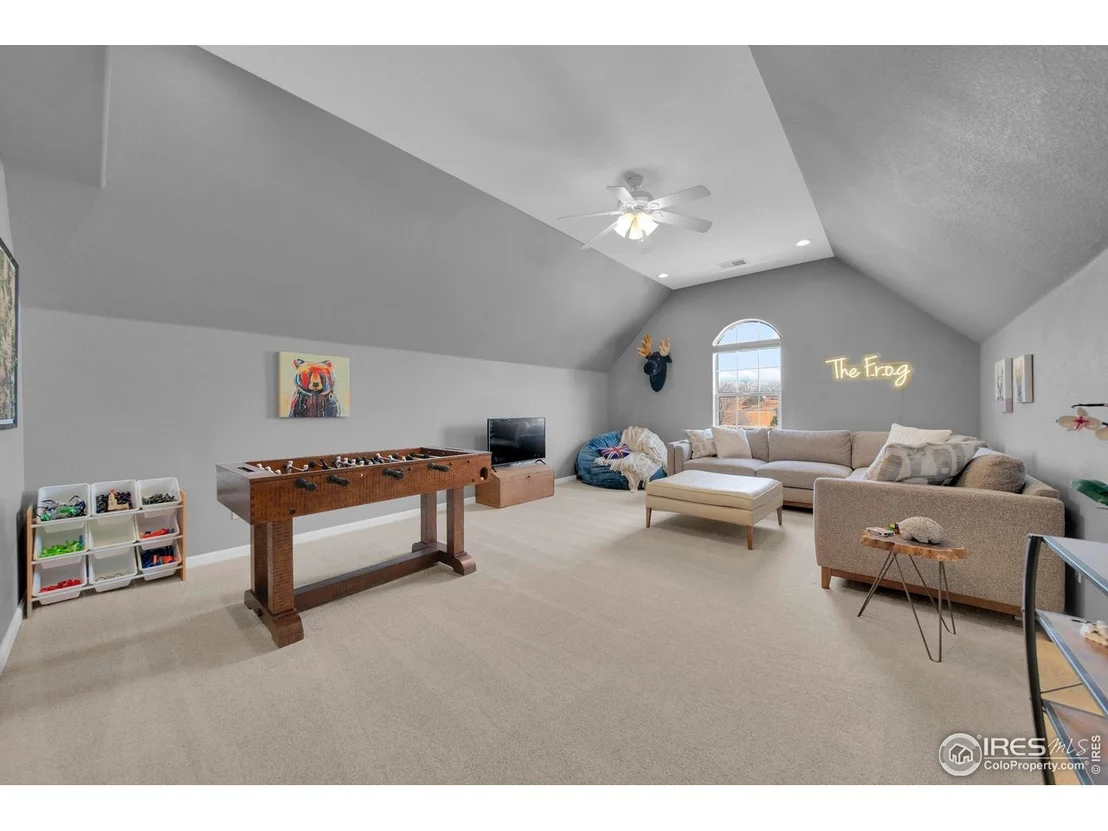 Photo of 63 Lakeview Cir