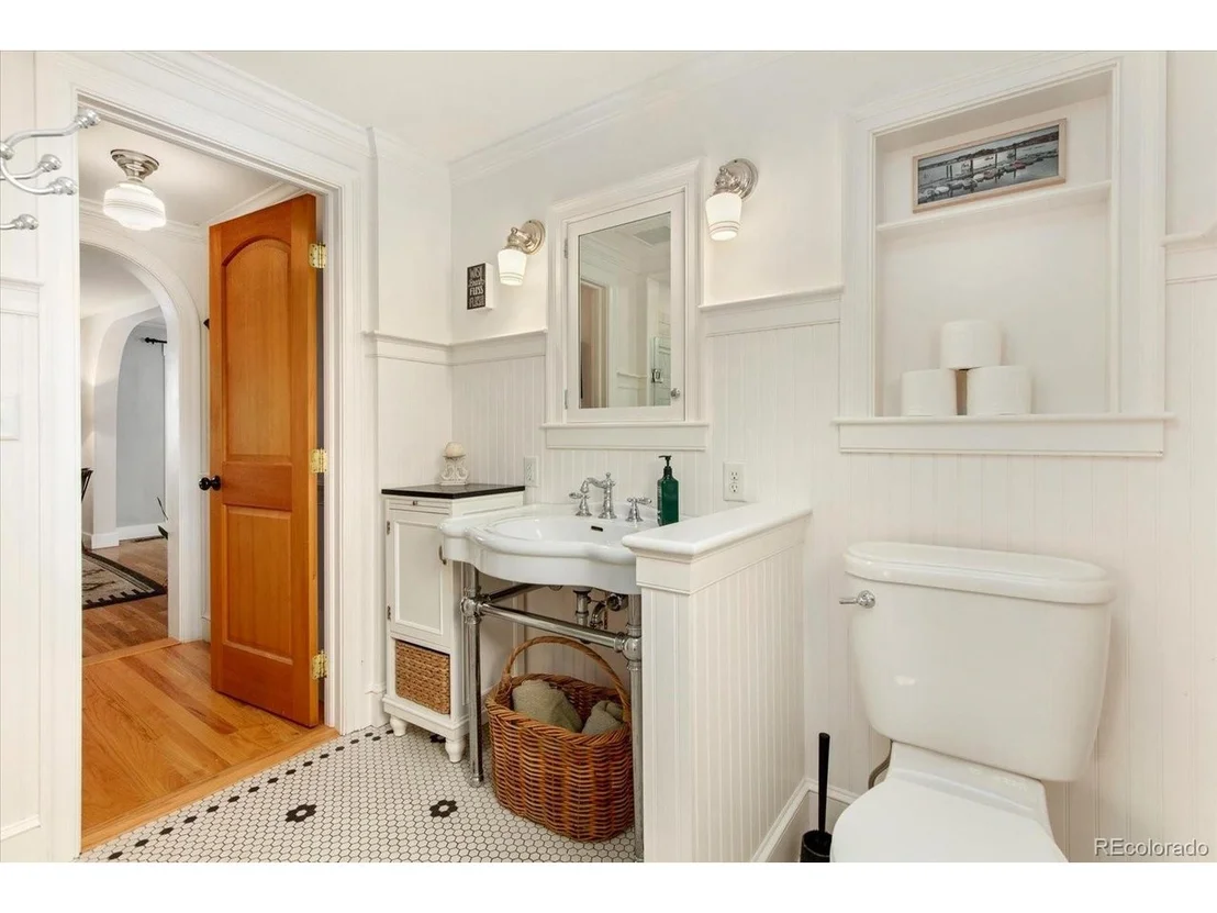 Photo of 212 Blake St
