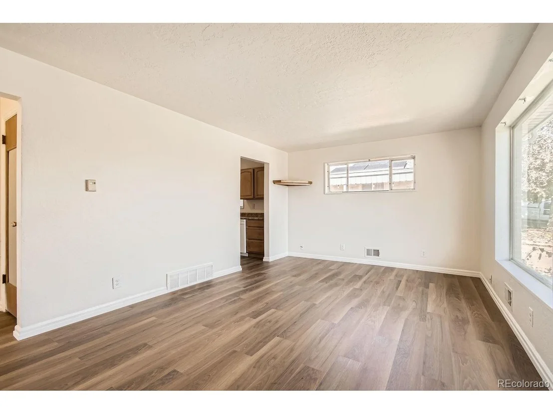 Photo of 7041 Ruth Way