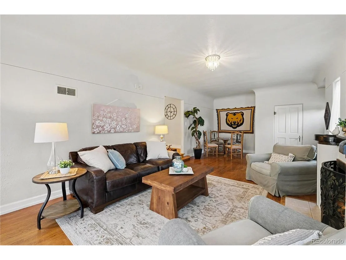 Photo of 1616 Montview Blvd