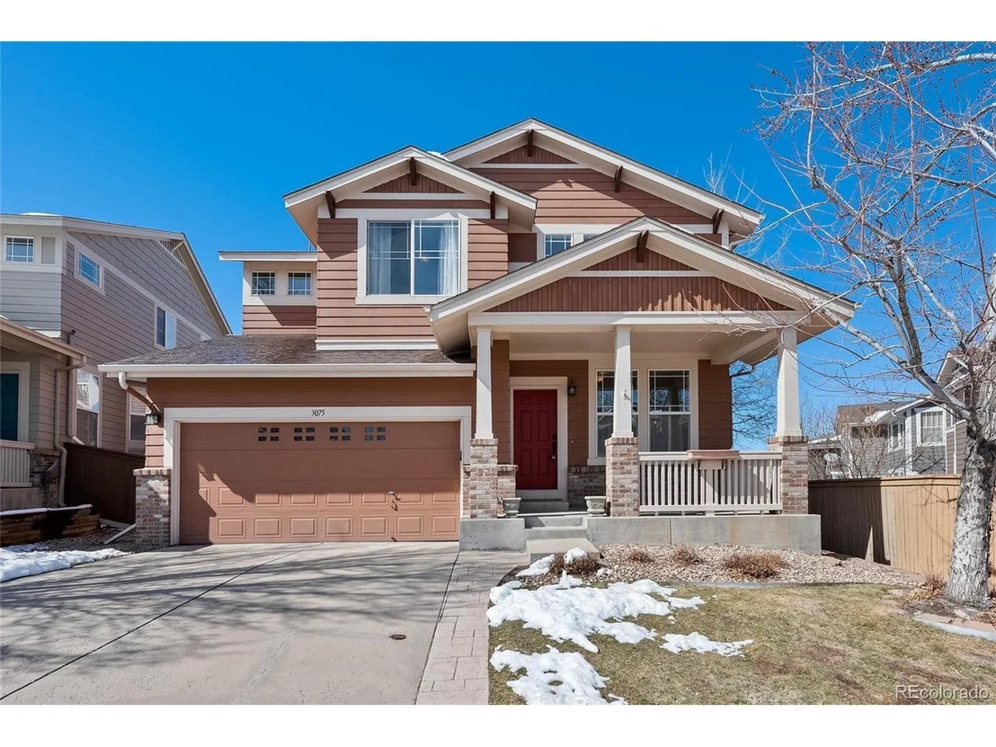 Photo of 3075 Windridge Cir