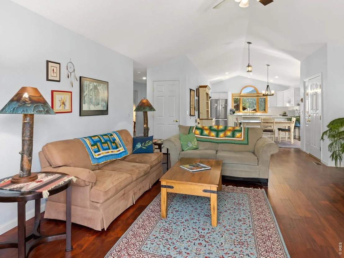 Photo of 677 Cedar Ridge Cir