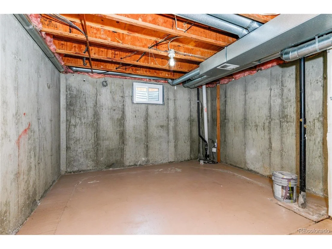 Photo of 5633 W 71st Pl