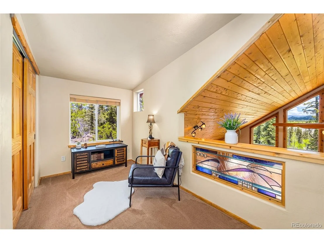 Photo of 146 Atoka Dr