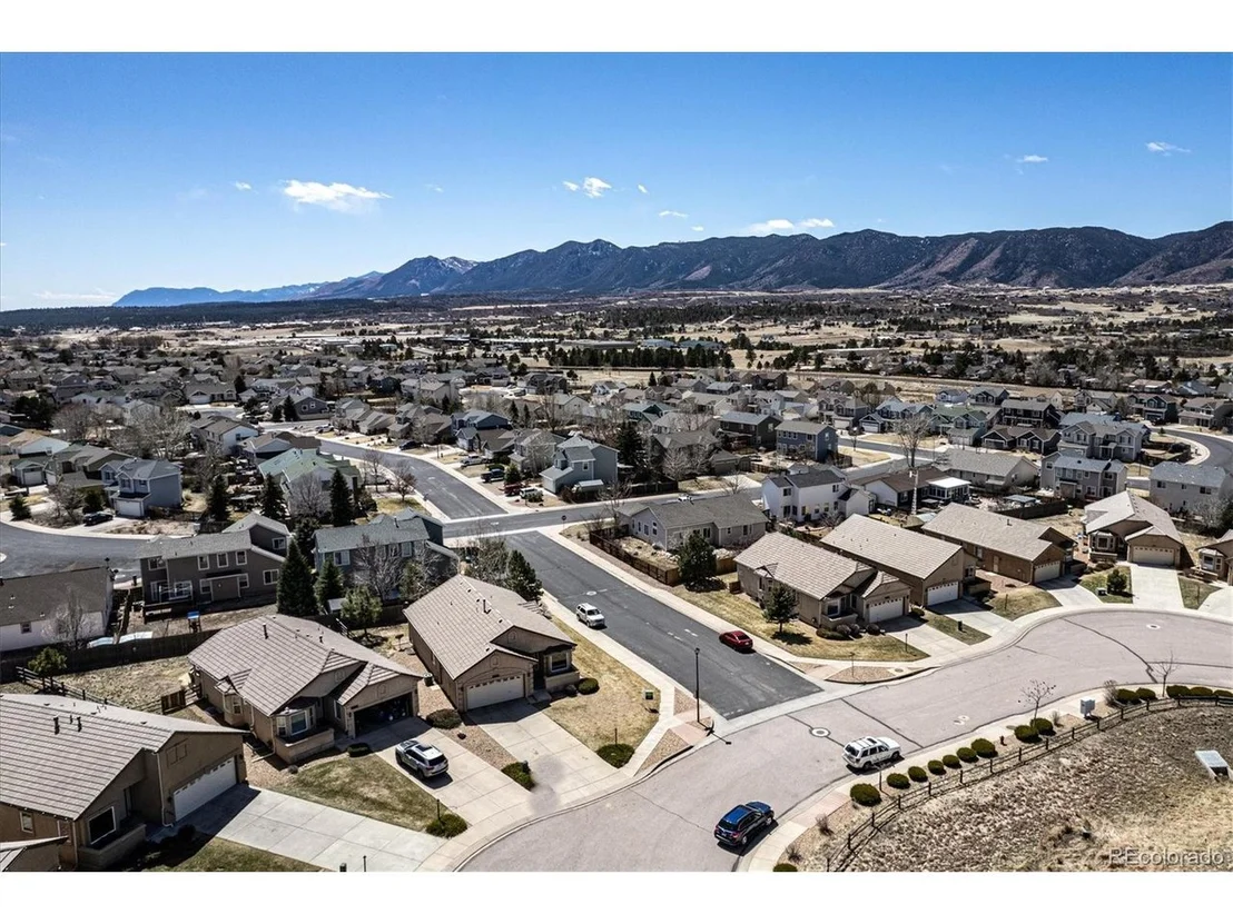 Photo of 2286 Creek Valley Cir