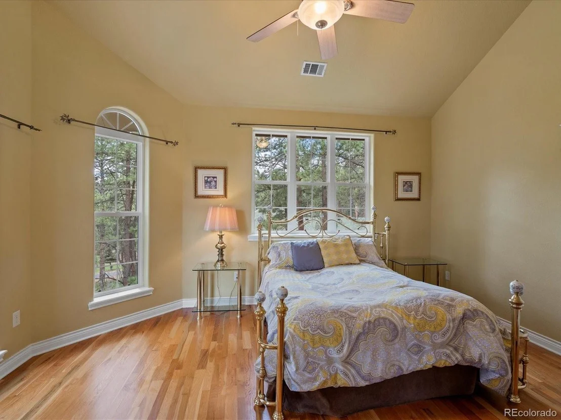 Photo of 4056 Cheyenne Dr