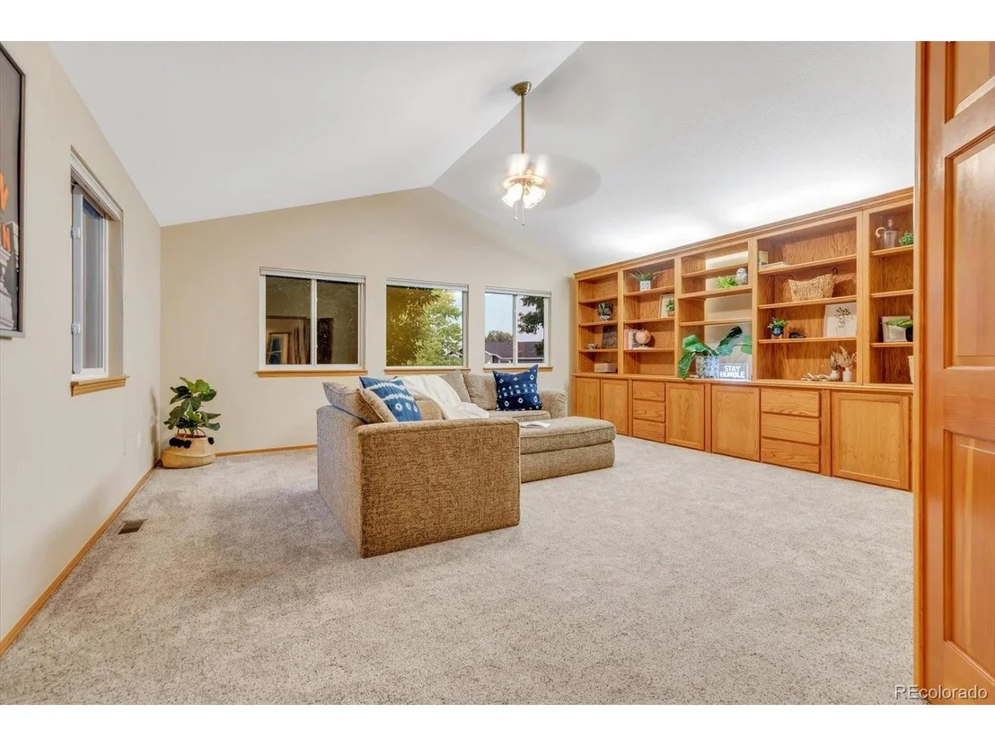 Photo of 1414 Wildrose Dr