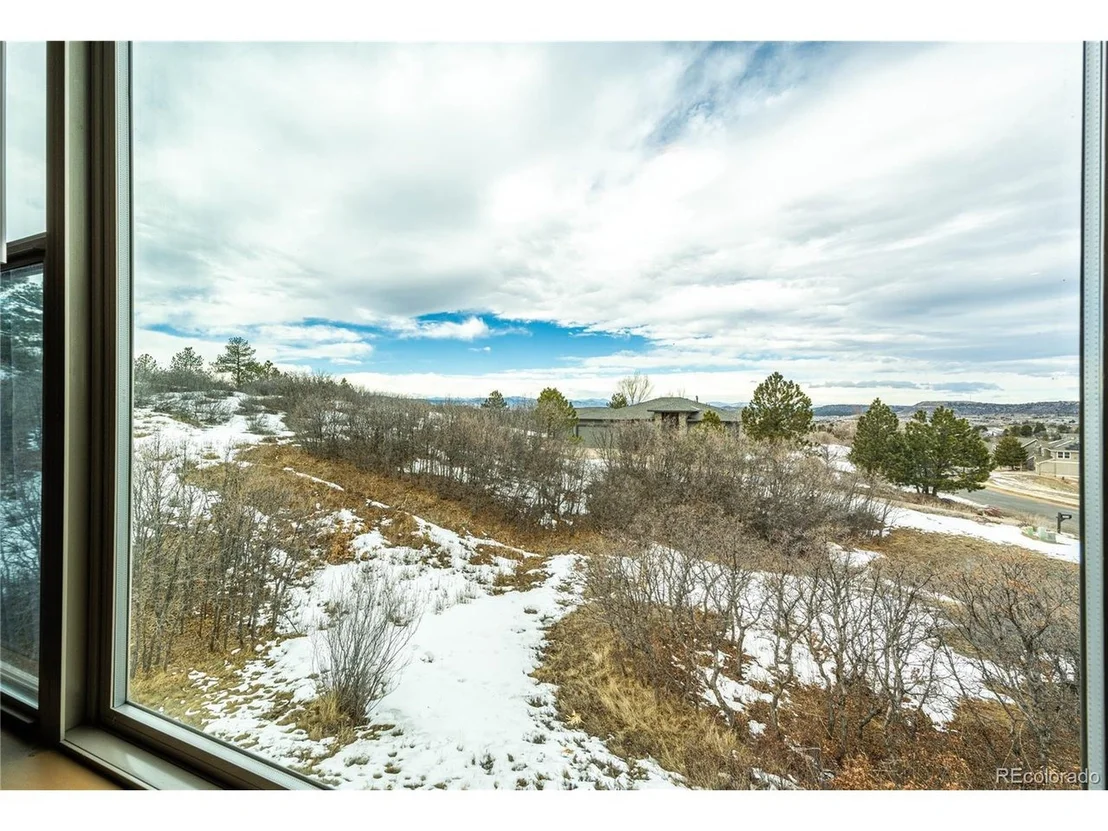 Photo of 2062 Ridgetrail Dr