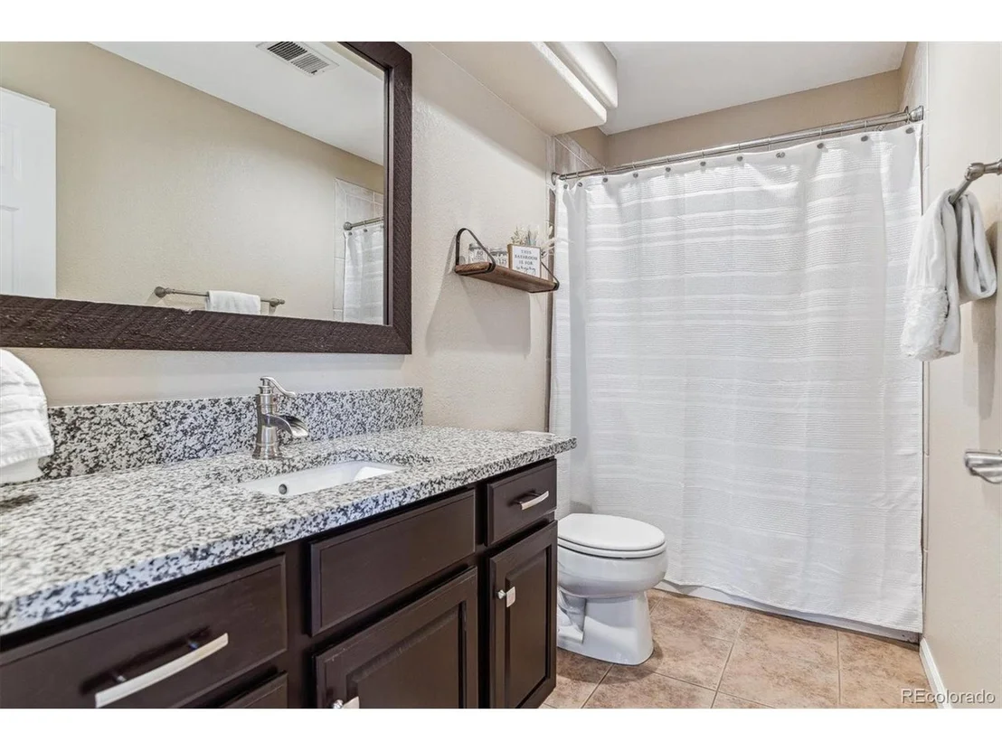 Photo of 22495 Golfview Ln